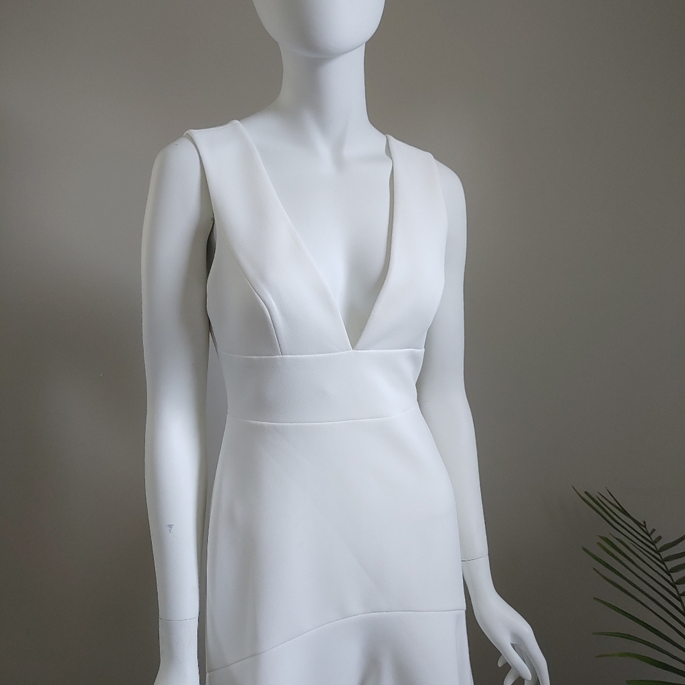 BCBG New Dress - Picture 3 of 7